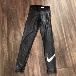 Nike Pants - Nike leggings Nike Pants - Nike leggings
